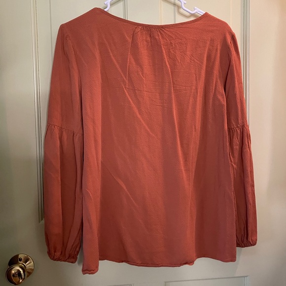 Dalia Blouse - Picture 2 of 7